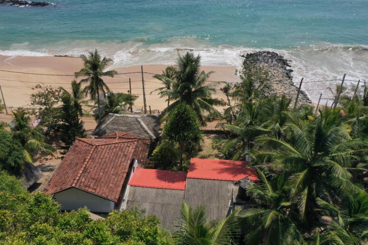 Sunchaser Beach Hotel Tangalle Ngoại thất bức ảnh
